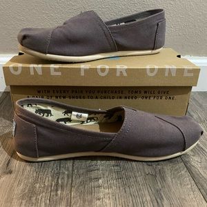 Toms Classic Ash Canvas